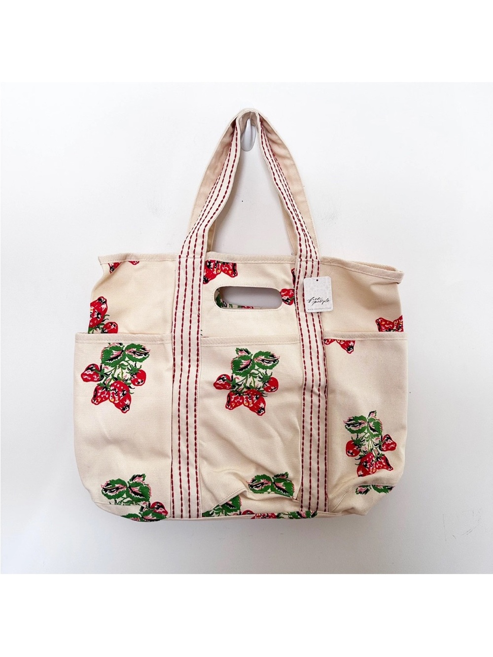 Free People Caravan Tote Strawberry - Picture 7 of 8